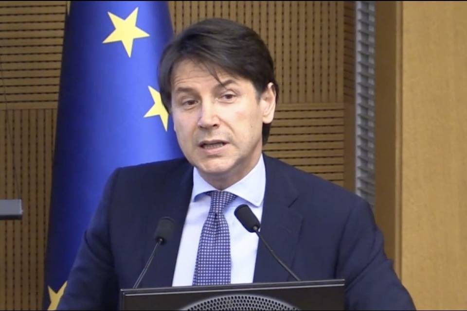 "Soffia vento nuovo, ma l'UE è casa nostra"