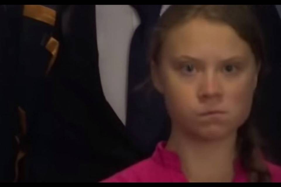 Greta fulmina Trump: il video diventa virale