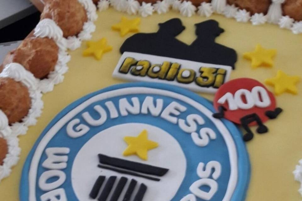 Blues Brothers, arriva una torta da... Guinness!