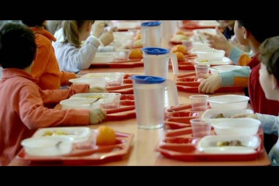 Chiasso: "I pasti per i bambini della scuola rimangano gratuiti"