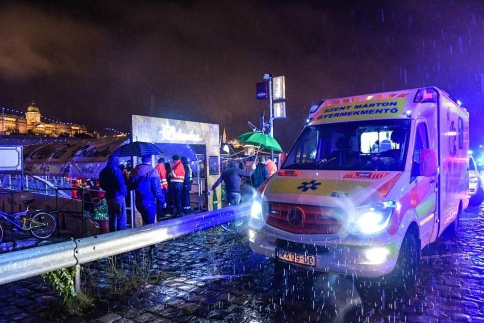 Scontro navale a Budapest, coinvolto battello svizzero