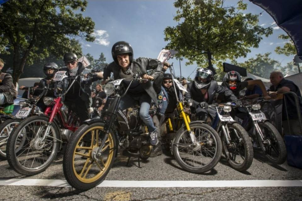 Grande successo per l'invasione di motorini