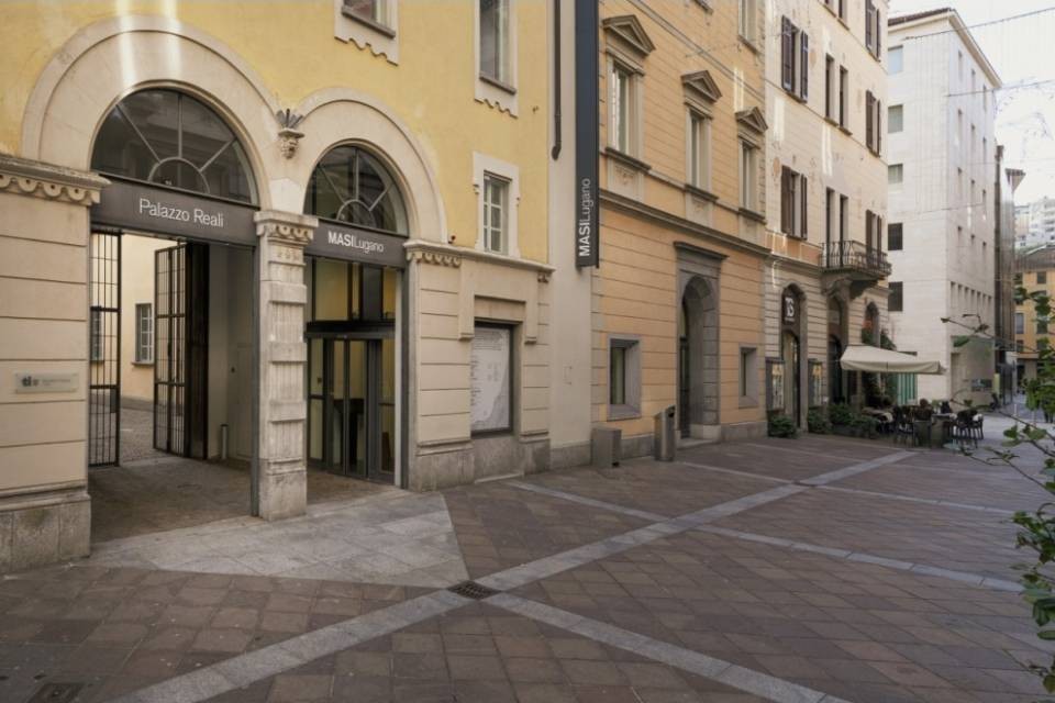 Nuovo lustro per Palazzo Reali