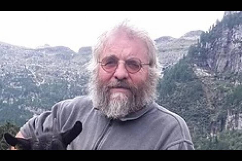 Gabriele Giottonini - Territorio e grandi predatori