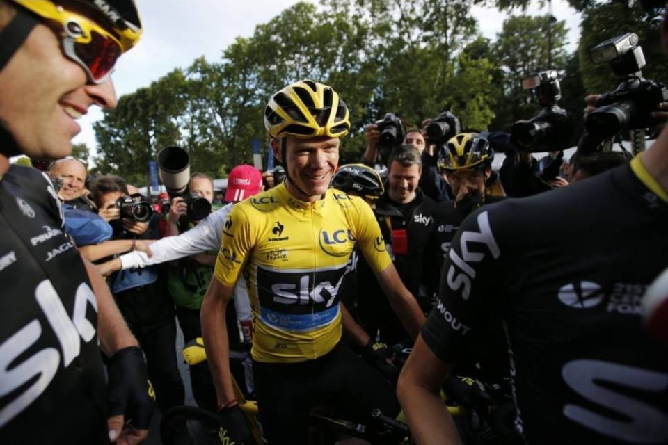 "Vuoi intervistare Froome? Lavati le mani!"