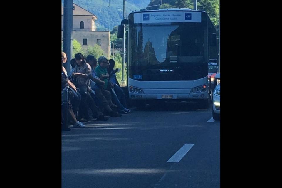 Passeggeri rimasti a piedi sulla Forca di San Martino