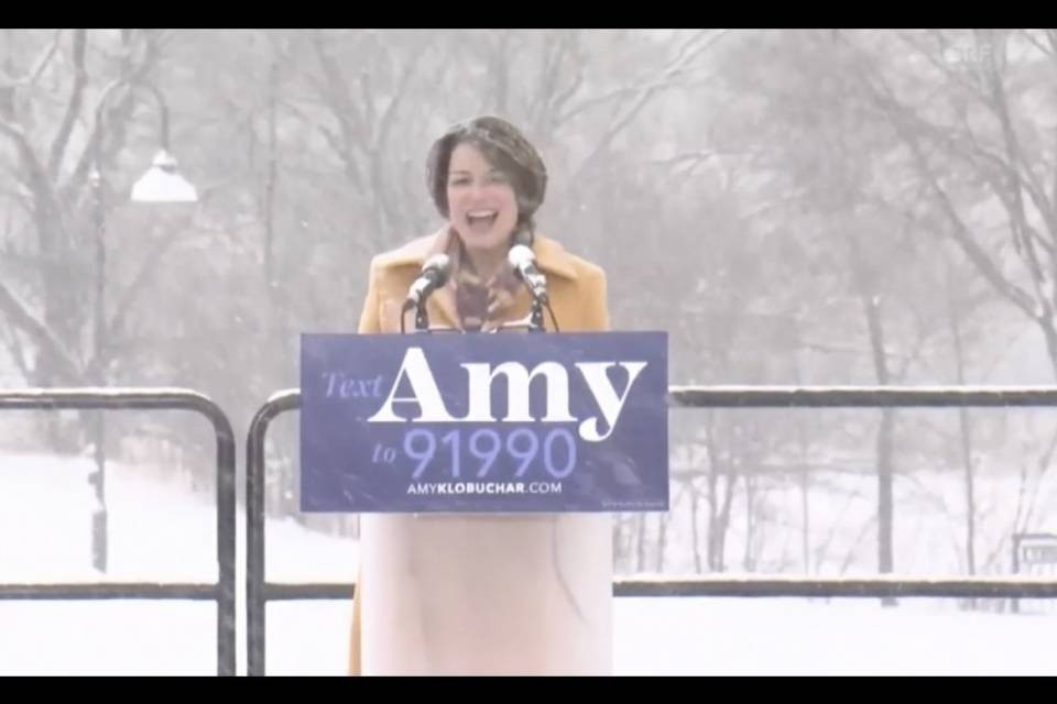 Una democratica con origini svizzere vuole sfidare Trump