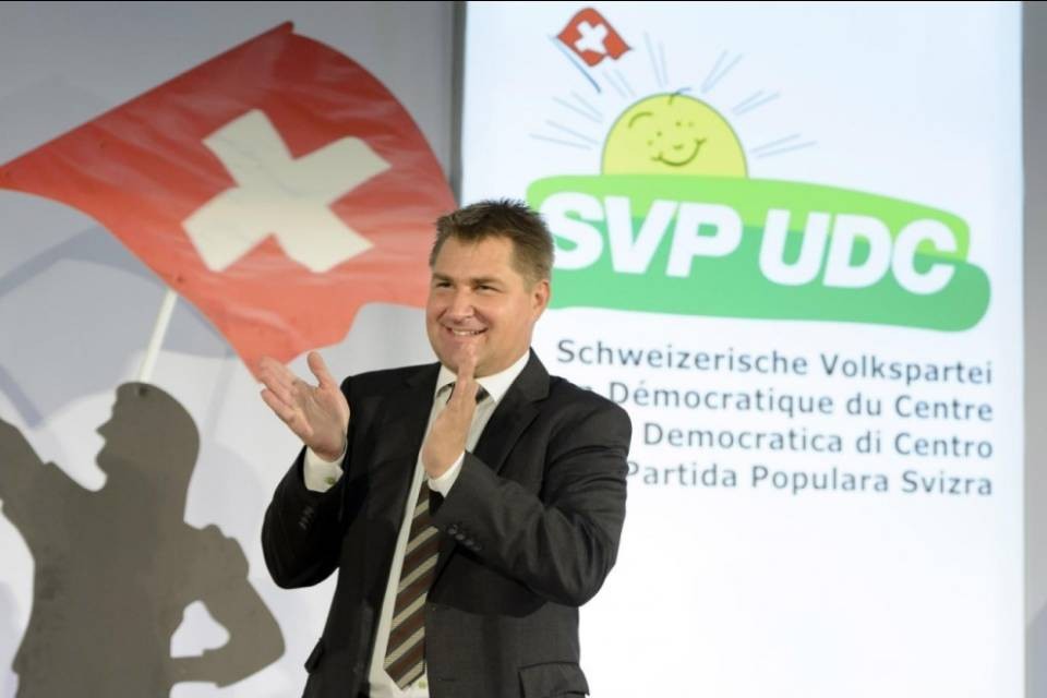Asilo, riuscito il referendum UDC