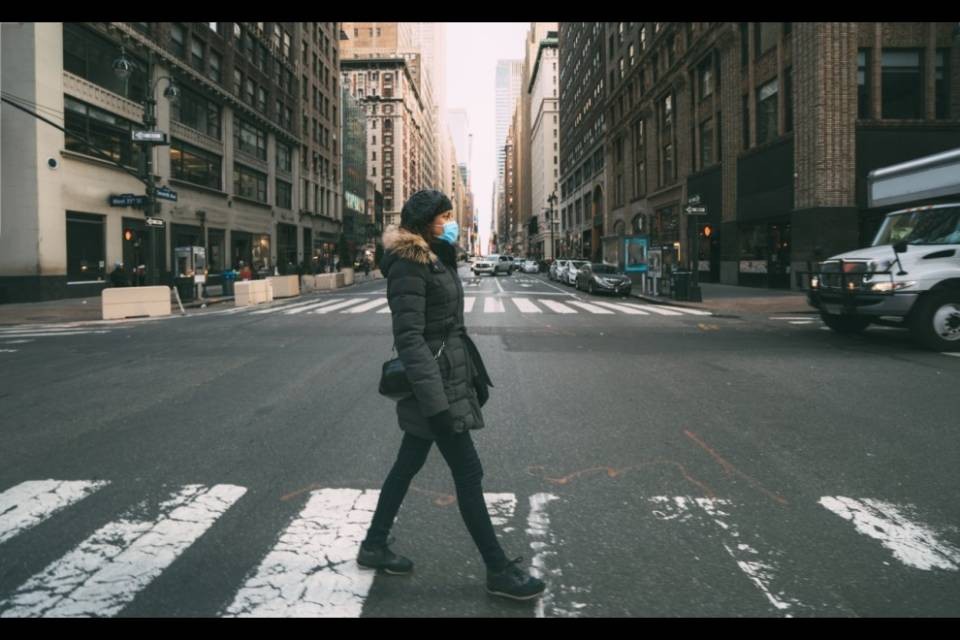 Lockdown infinito a New York, un tunnel senza fine