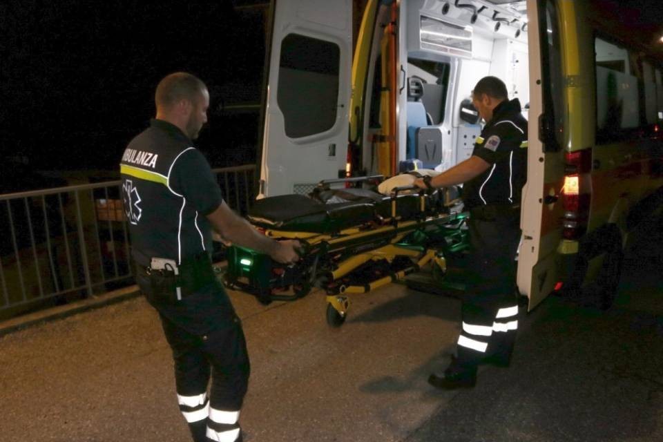 Il forno rimane acceso, sventato incendio
