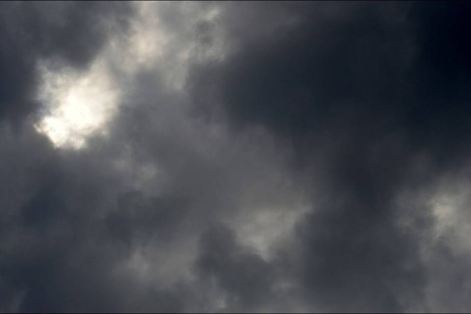 Per il sole bisogna attendere
