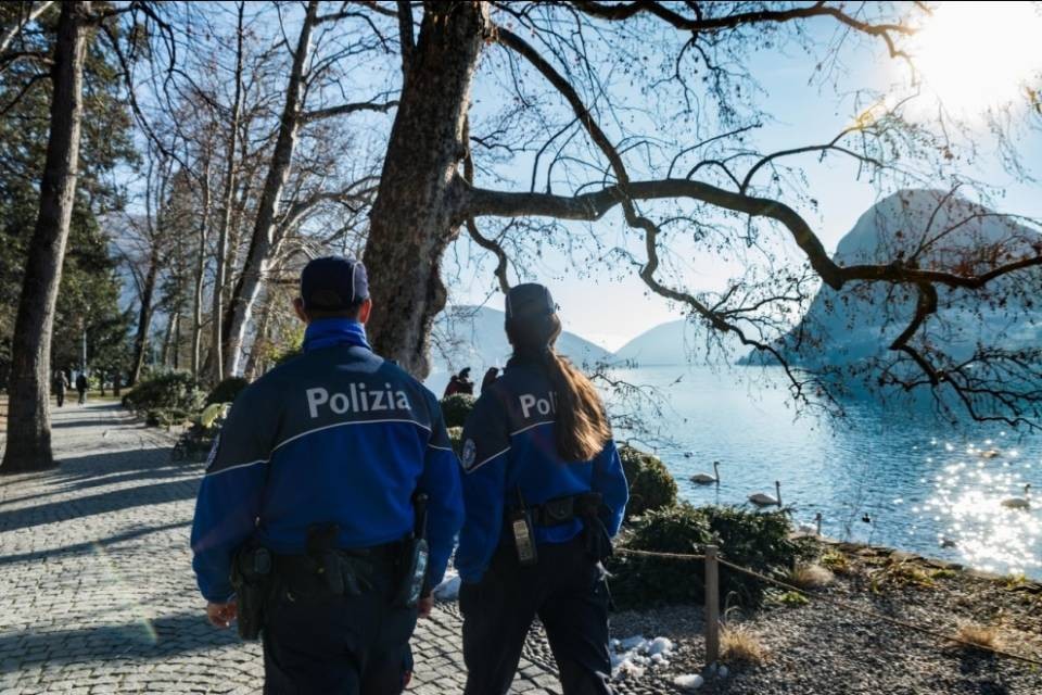 Lugano, la Polizia chiede l'opinione dei cittadini