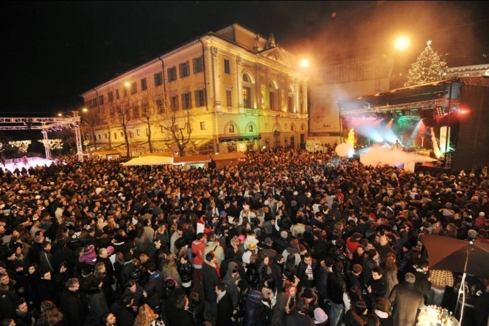 Corse speciali FLP a Capodanno