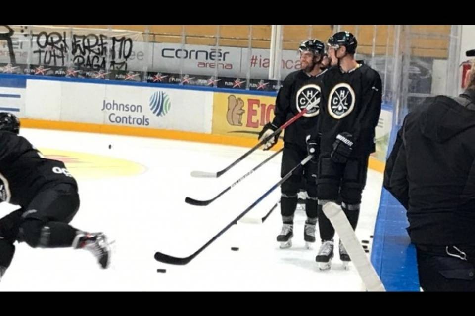 HC Lugano, Stefan Müller tra i pali, Postma con Chorney