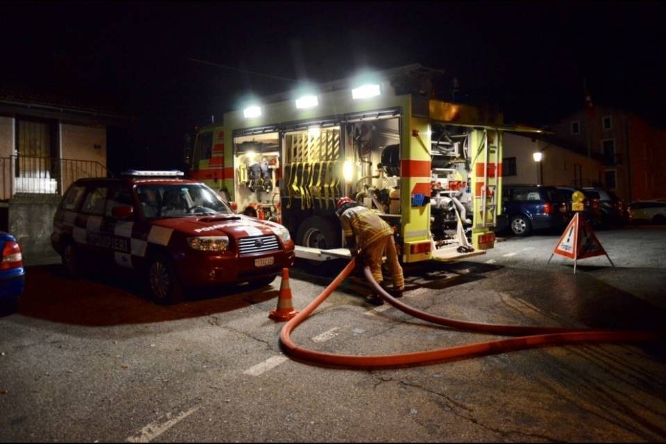 Incendio in un sottotetto a Locarno