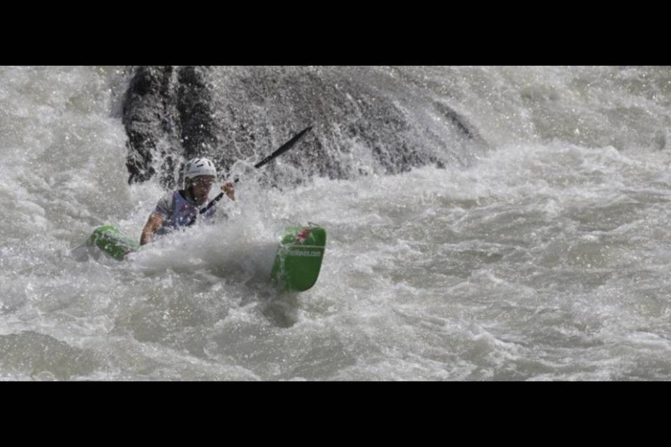 Grandi canoisti tra Moesa e Ticino