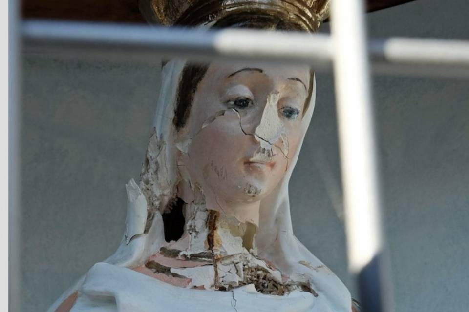 Già vandalizzata la Madonna di Caravaggio