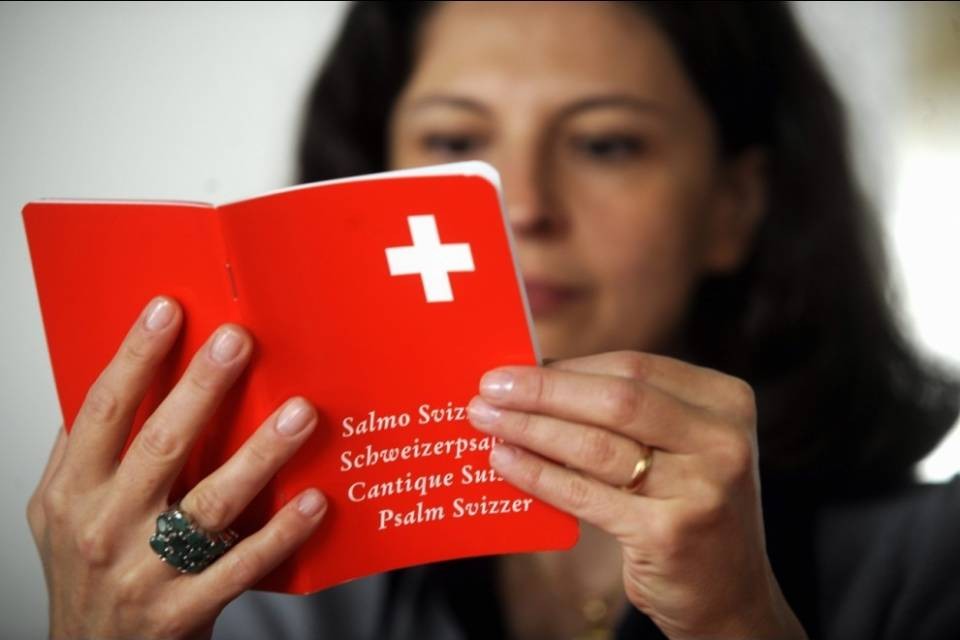 Salmo svizzero nelle scuole dell'obbligo: "Verificheremo"