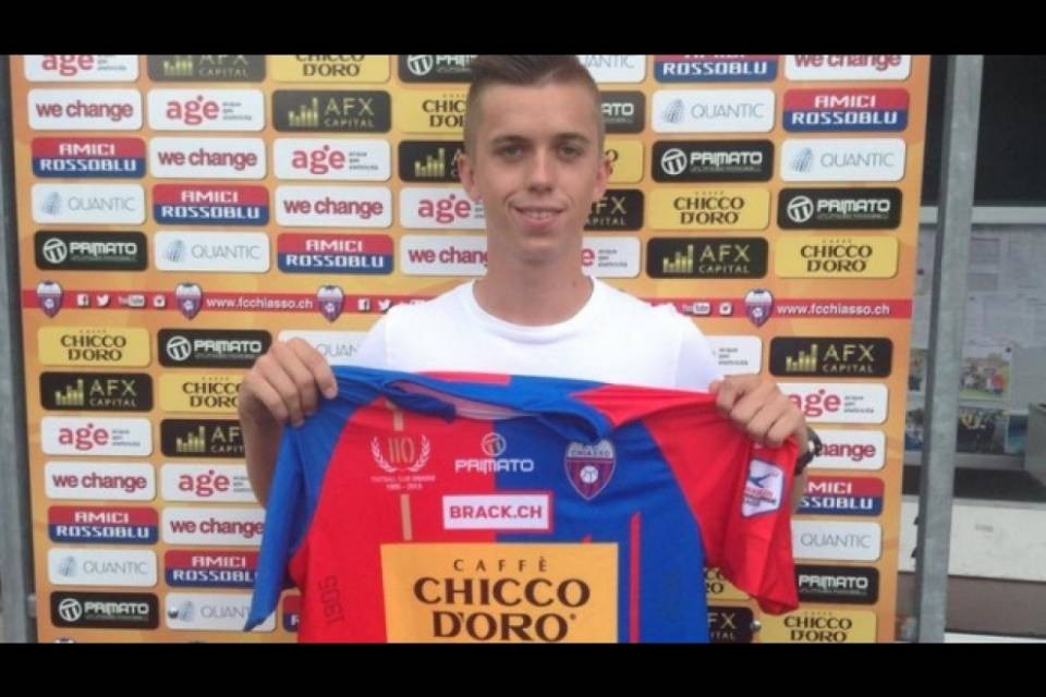 Un giovane centrocampista a Chiasso