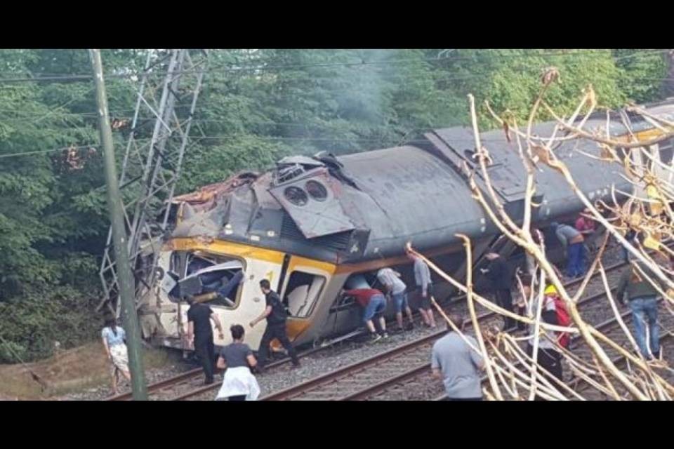 Incidente ferroviario in Spagna, almeno 3 morti