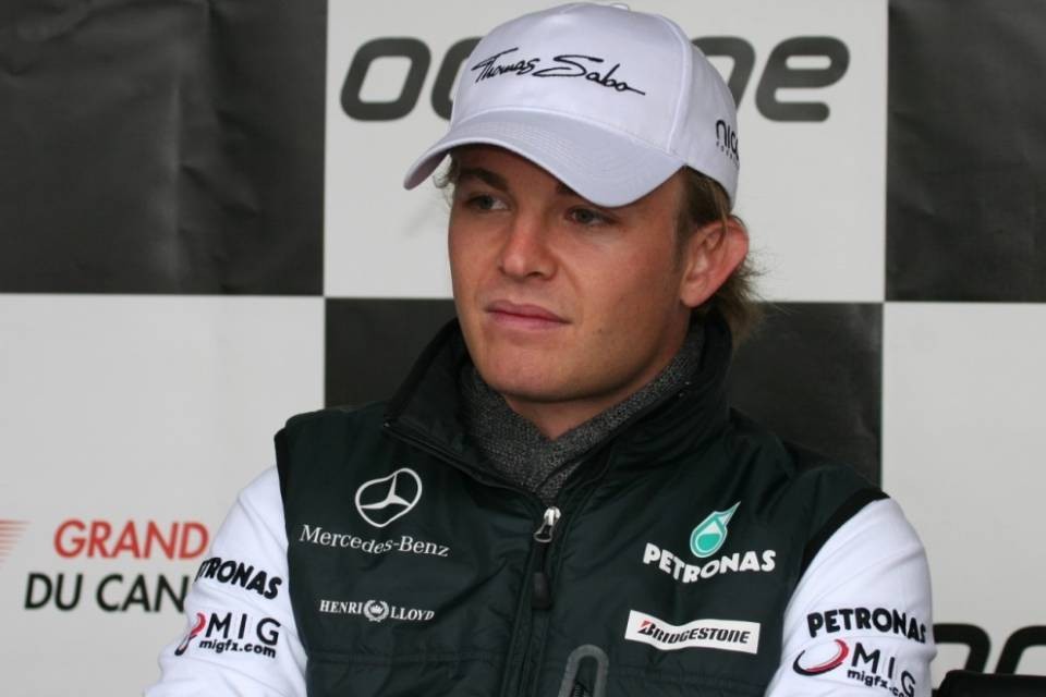 La pole è di Rosberg