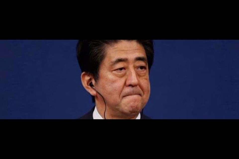 Shinzo Abe annuncia la sua candidatura per il terzo mandato