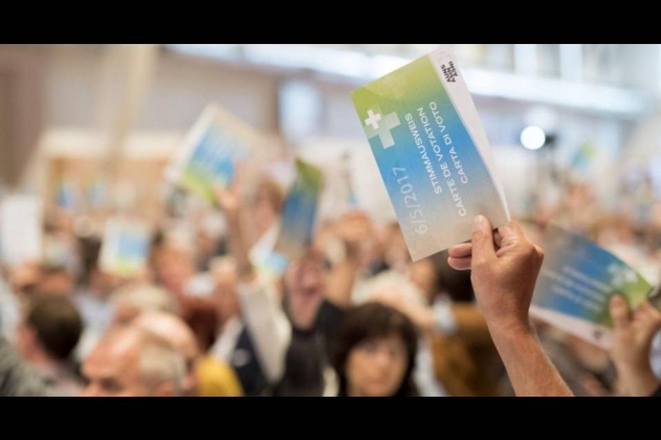 "Sì all'iniziativa per abolire la libera circolazione"