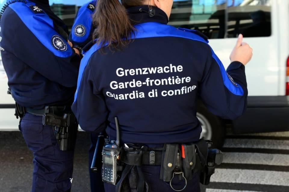 Trasporti illegali, azienda svizzera sotto accusa