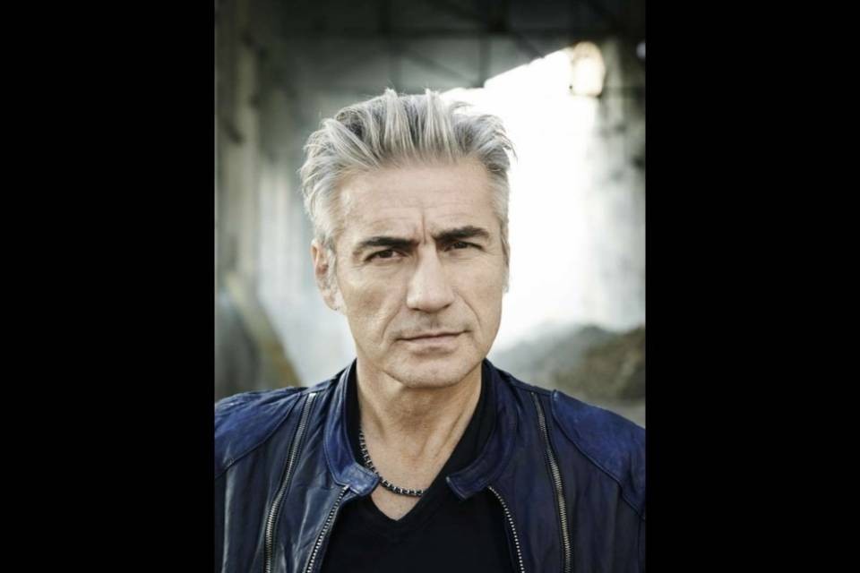 Ligabue è malato: slitta il concerto a Lugano