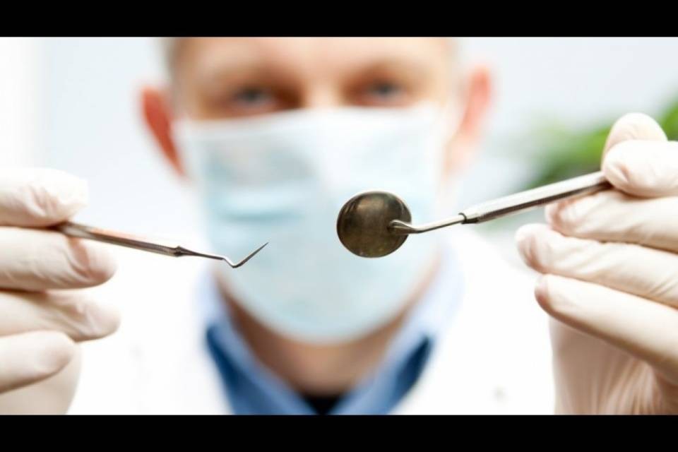 Bienne, "falso dentista" ricorre al Tribunale federale