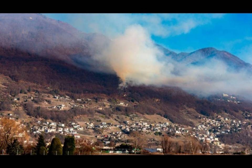 Incendio al Sasso Fenduto: "Intervento tardivo?"