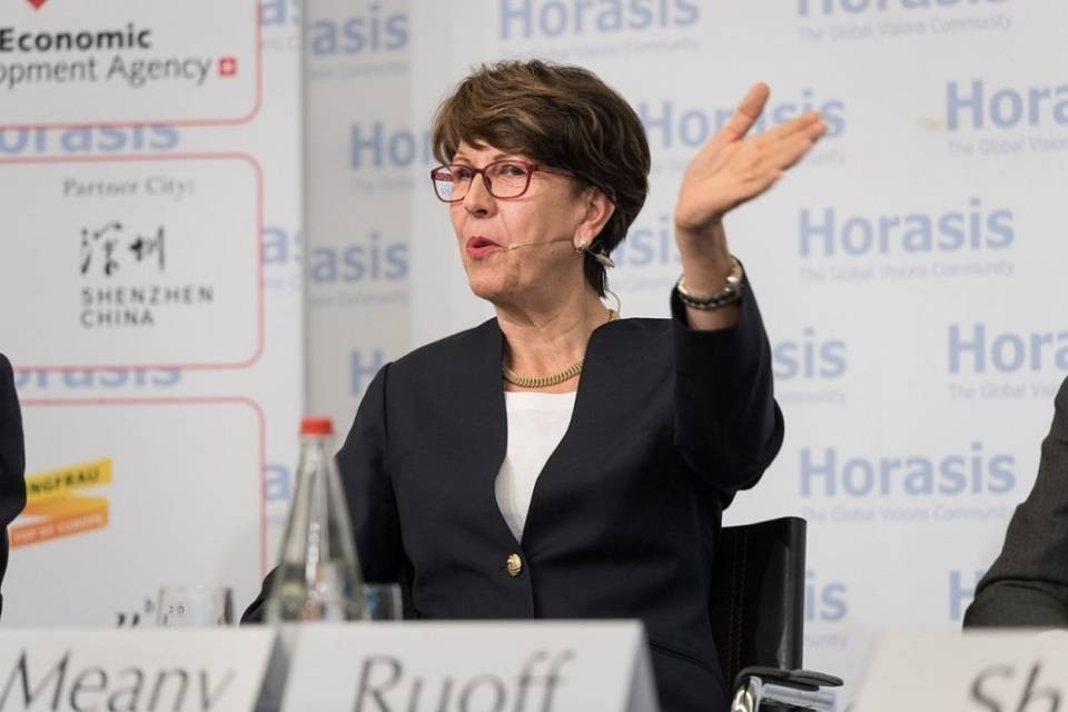 Posta, direttrice riconosce errori: "Ma non mi dimetto"