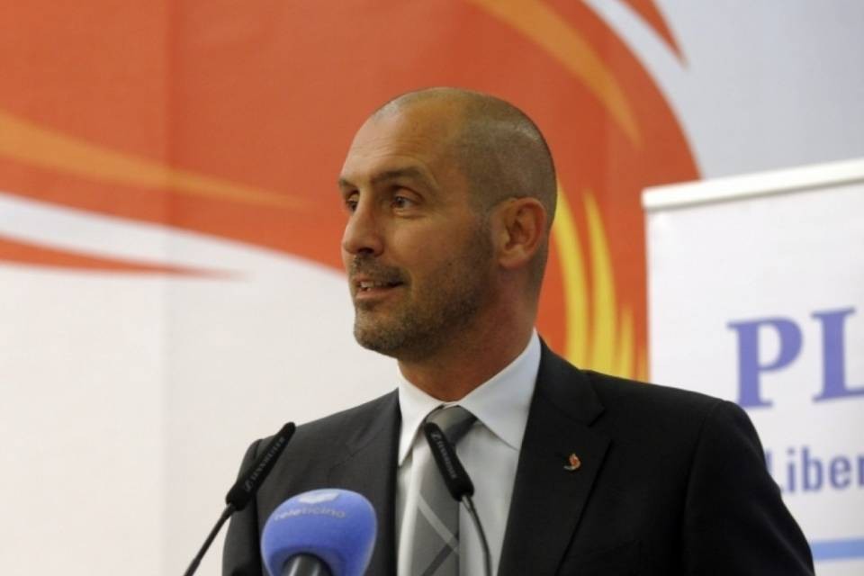 "Moreno Colombo continua a gufare"