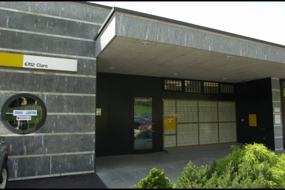 Chiusura uffici postali: Claro scrive al Gigante giallo