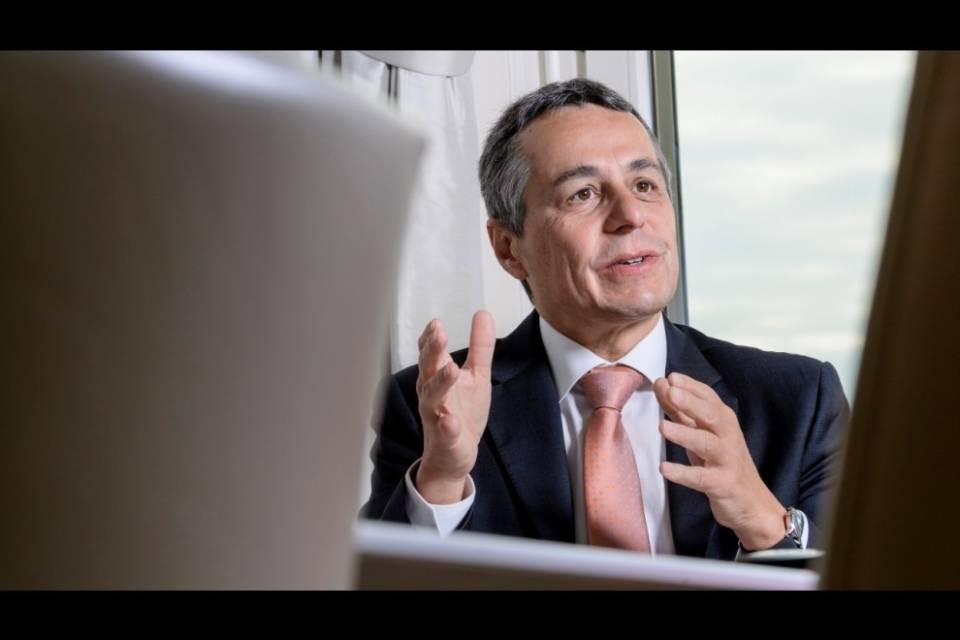 Cassis punta a rafforzare i rapporti con l'Ue