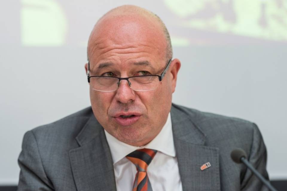 Fabio Regazzi - Widmer-Schlumpf smentisce se stessa