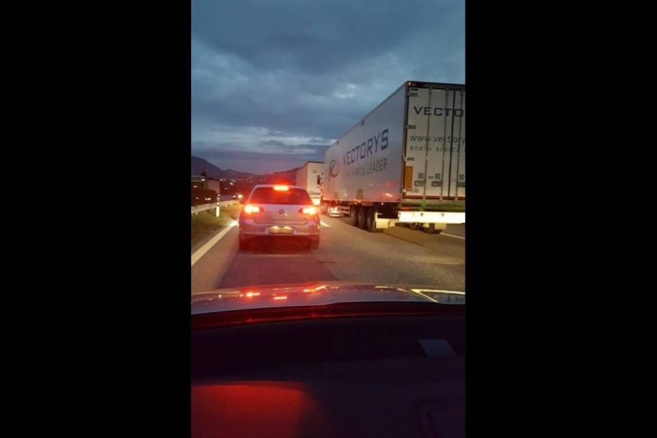 Incidente a Caslano, disagi al traffico