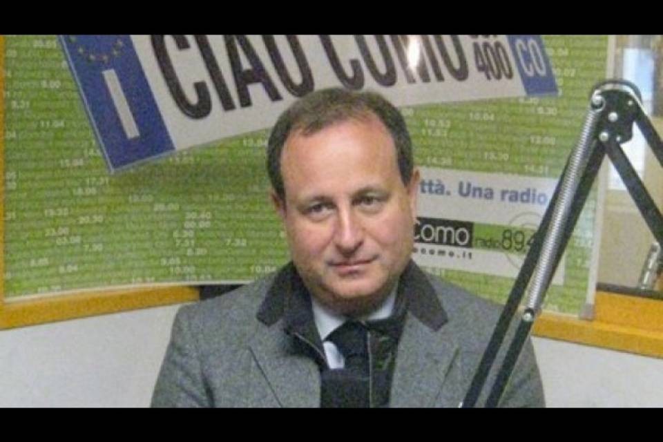 "Maroni, stai con i frontalieri o la Lega dei Ticinesi?"