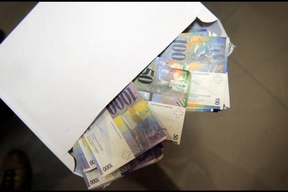 Pentito della 'ndrangheta ha corrotto un funzionario ticinese