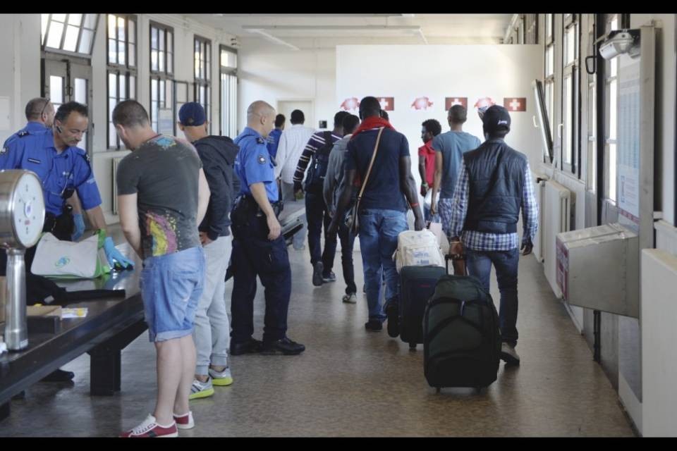 Chiasso, marcia a favore dell’accoglienza dei migranti