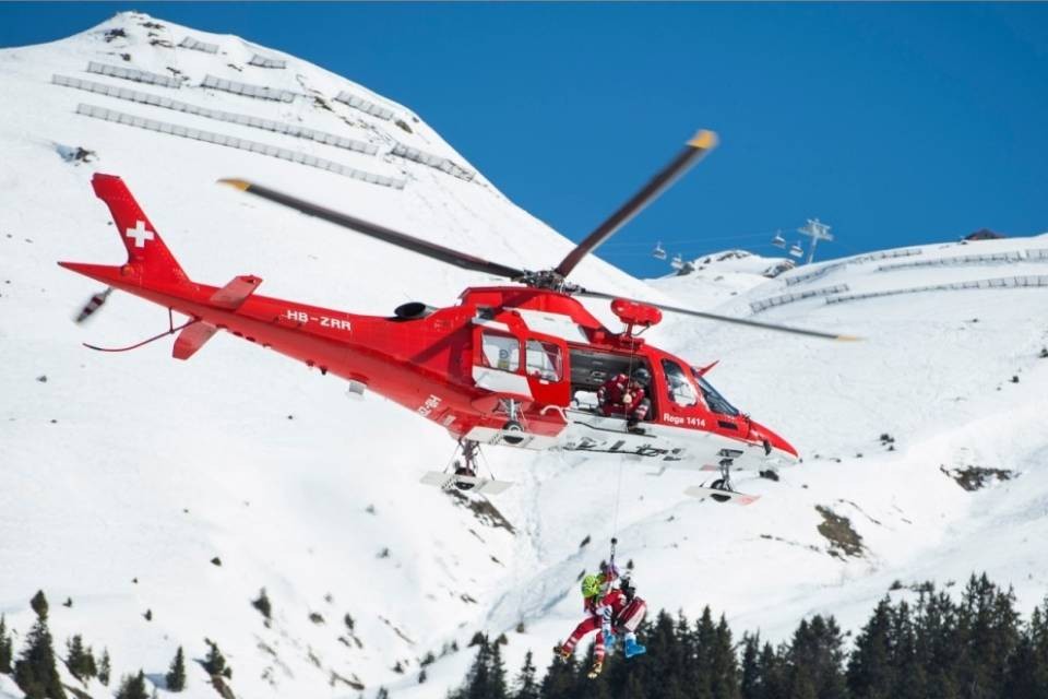 Snowboarder gravemente ferito nei Grigioni