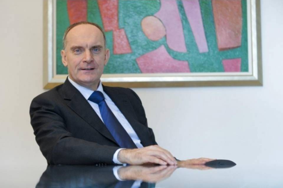 "C'è chi mette il bastone fra le ruote"