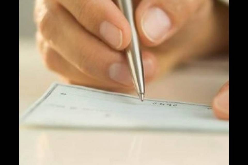 Donazioni: raccolti 1,79 miliardi di franchi nel 2016
