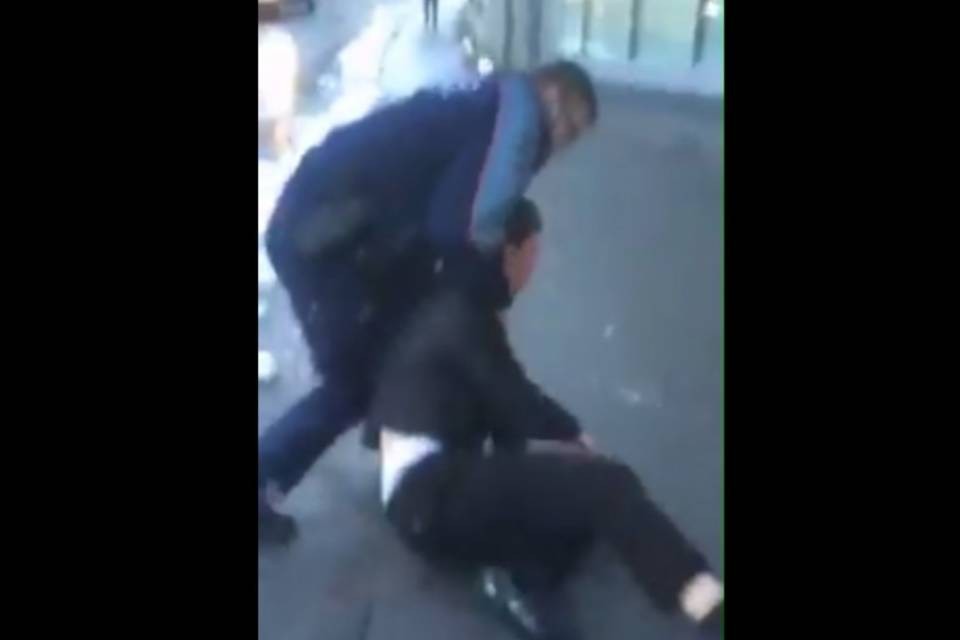 Polizia violenta? "Ecco com'è andata"