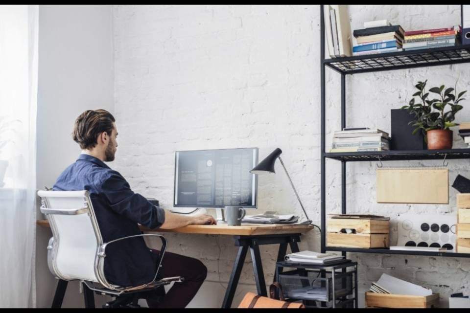 Nel 2019 uno svizzero su tre ha lavorato da casa