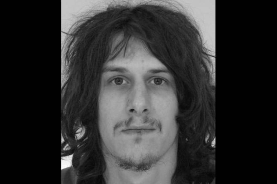 Si cerca Carlo Samuel Walker