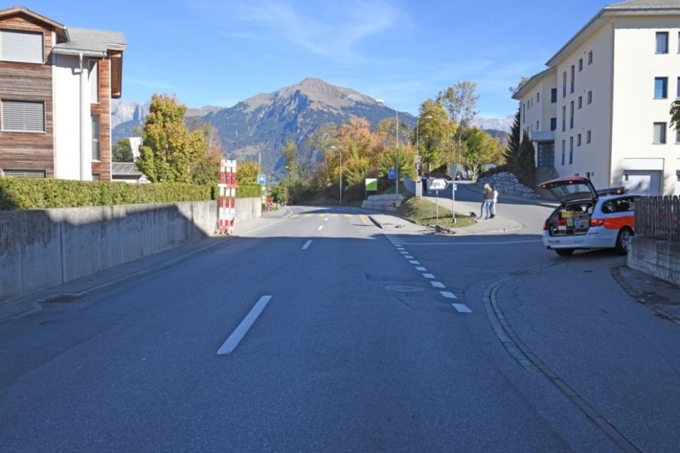 Collisione auto-bici, un ferito grave
